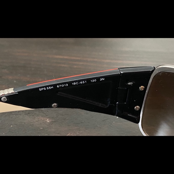 Unisex Prada Sunglasses - Picture 7 of 8